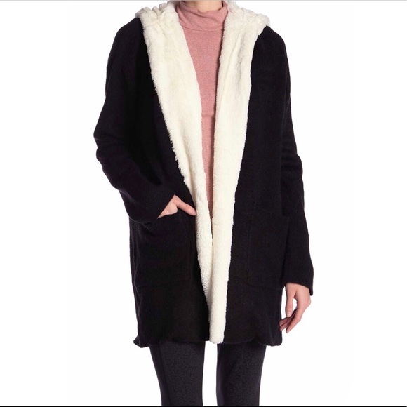 NEW Catherine Malandrino Faux Fur Hooded Sweater - Picture 3 of 4